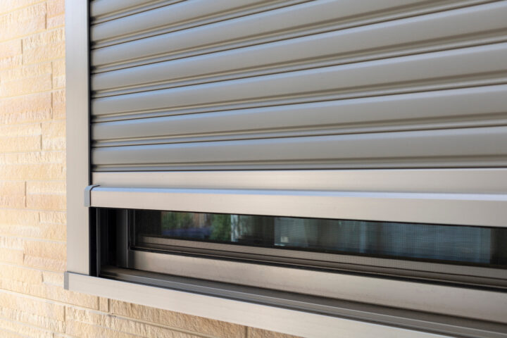 修理できるシャッター種類|春日市の画像